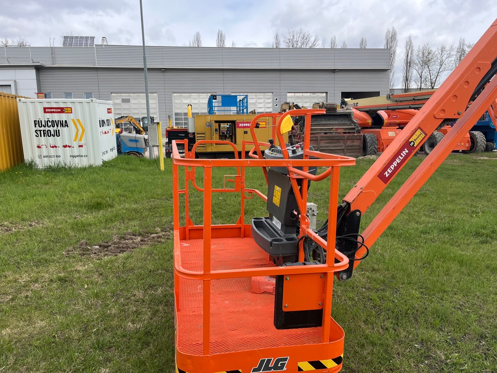 Pracovná plošina JLG 1250AJP - Kĺbové pracovné plošiny 4