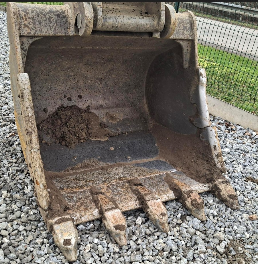 CAT330F L LN JFR10017_02