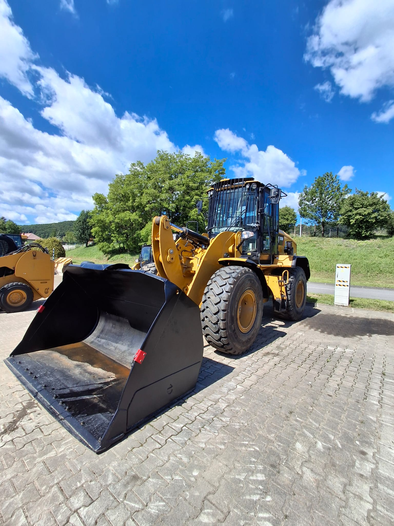 CAT930M KTG03293 08