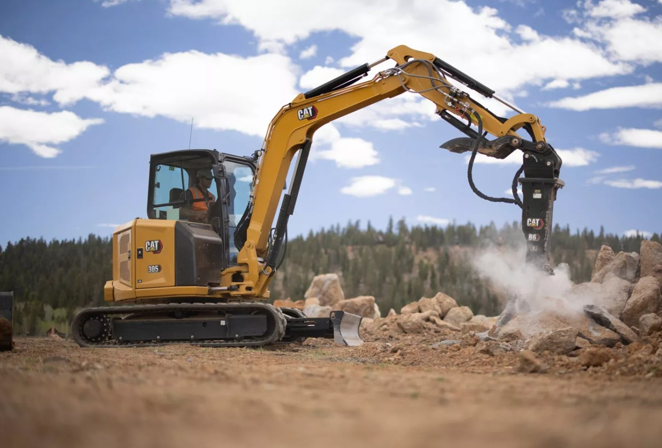 Pásové rýpadlo CAT® 305 CR SB - Minirýpadlá 004