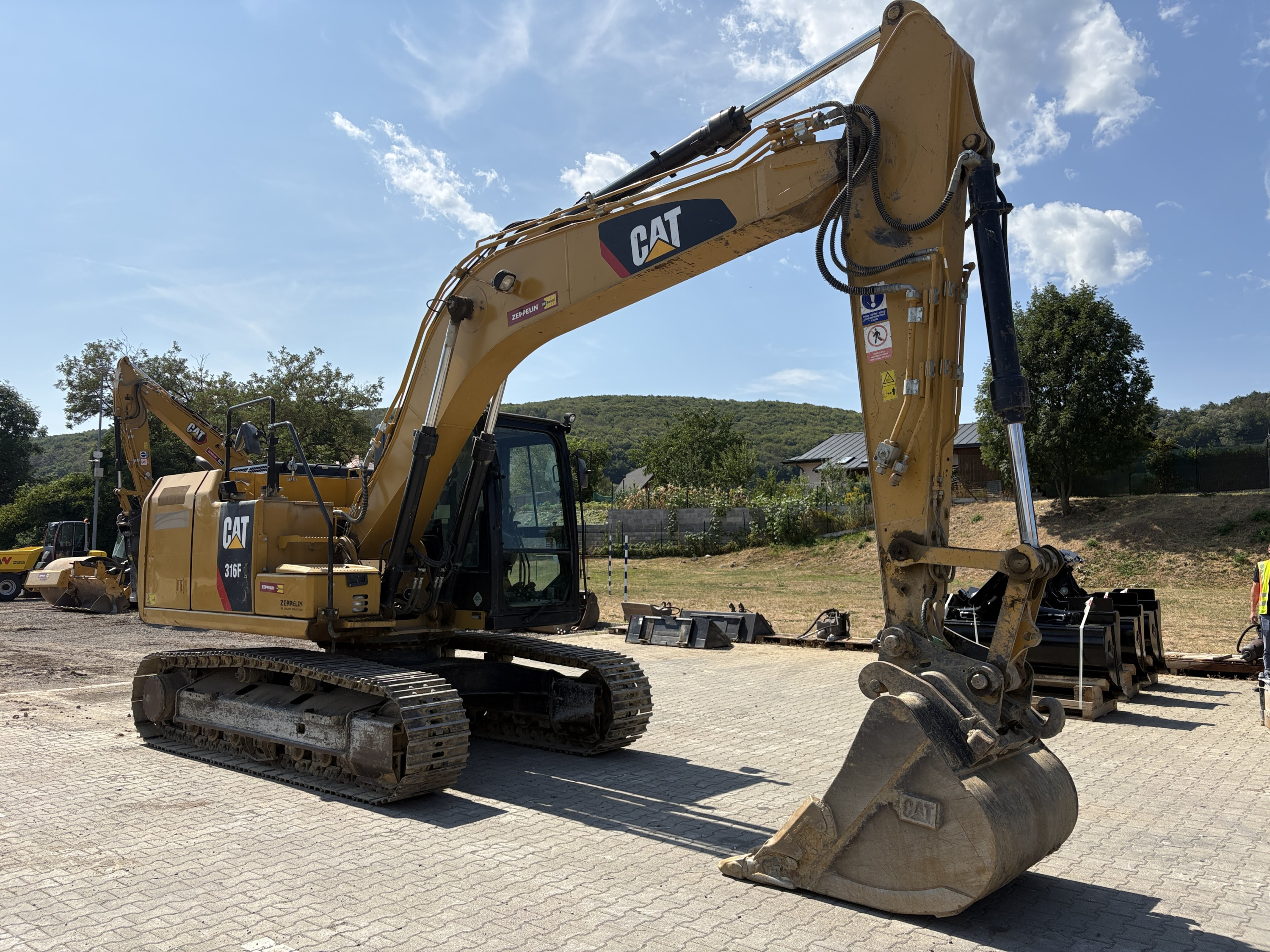 Pásové rýpadlo Cat 316F L - použitý stroj 3