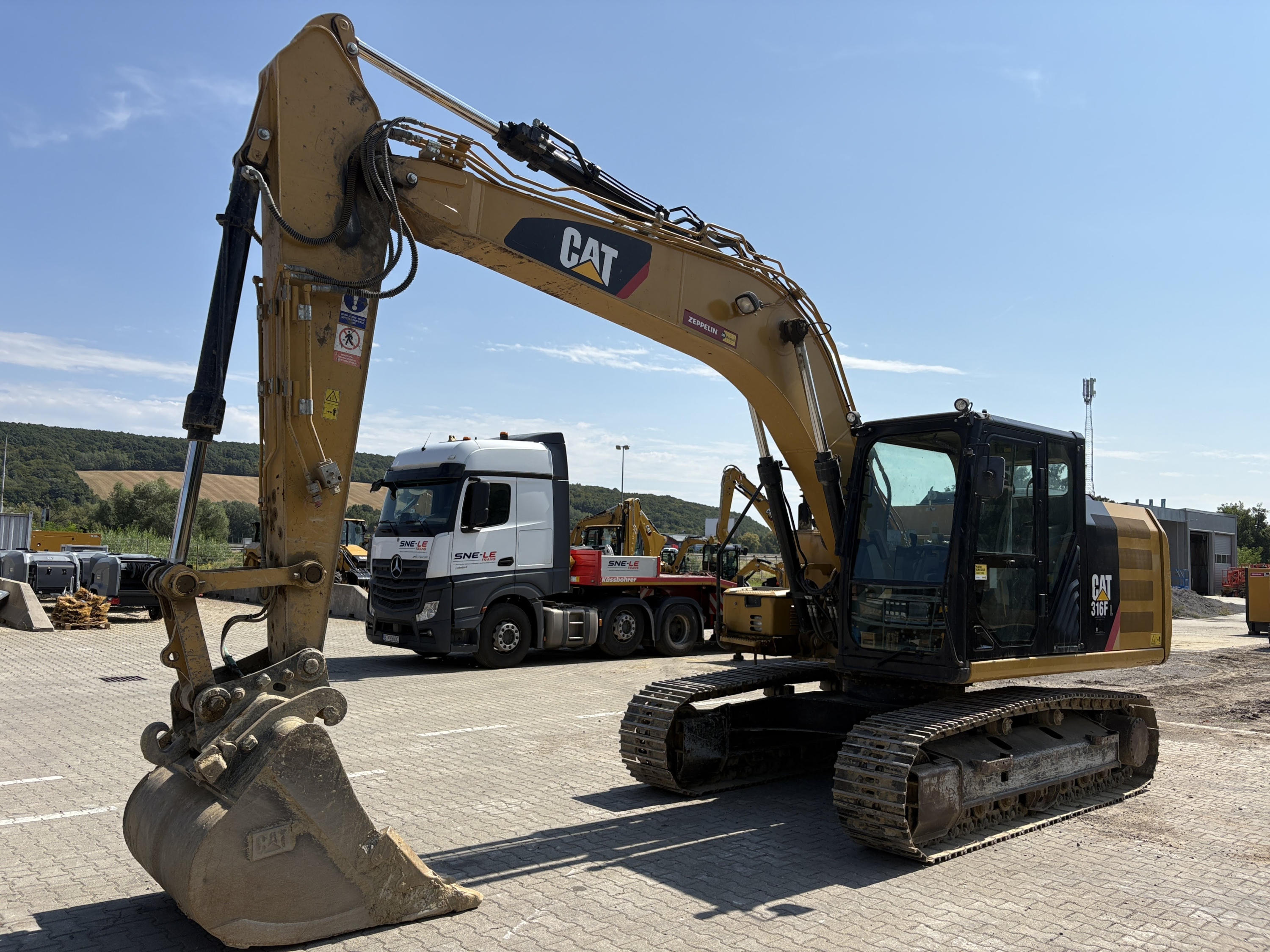 Pásové rýpadlo Cat 316F L - použitý stroj 4