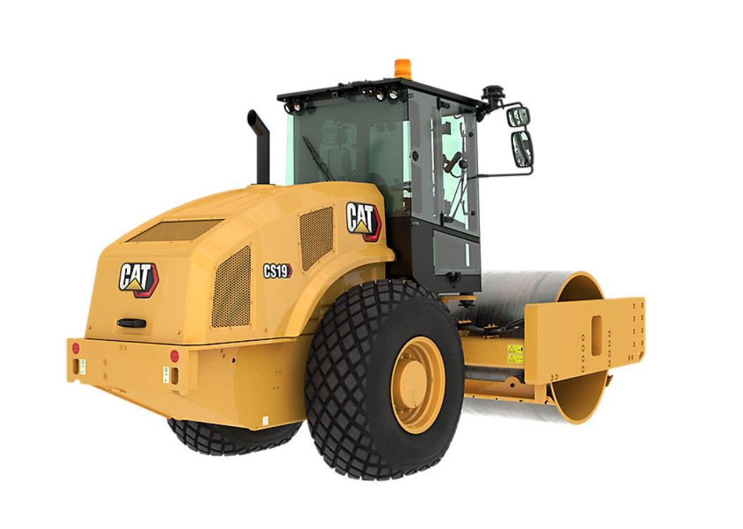 Zeminový valec CS19 004